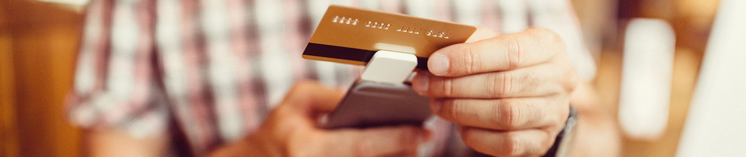 Running credit card with mobile reader